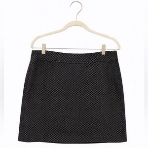 Ann Taylor Loft Size 10 Wool Blend Black & Gray Skirt - Lined, Classic Pattern